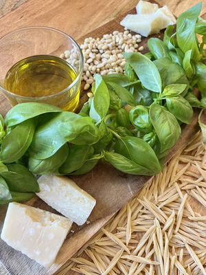 Authentic Italian Recipe: Pasta al Pesto Verde Genovese