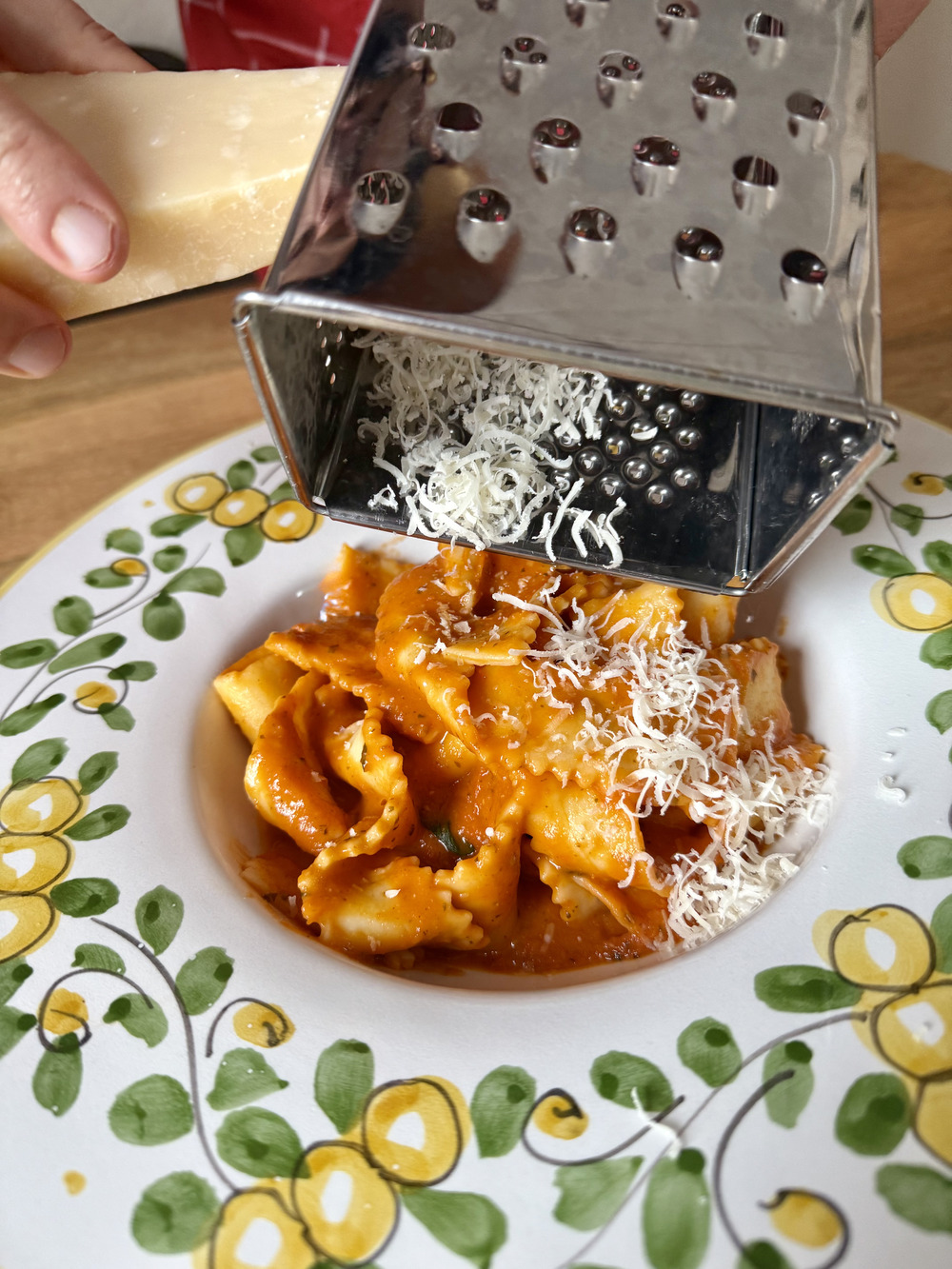 Fromage italien avec des pâtes