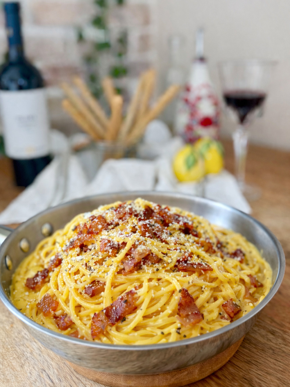 Les Ingrédients des Pâtes à la Carbonara dans la Vraie Recette Italienne