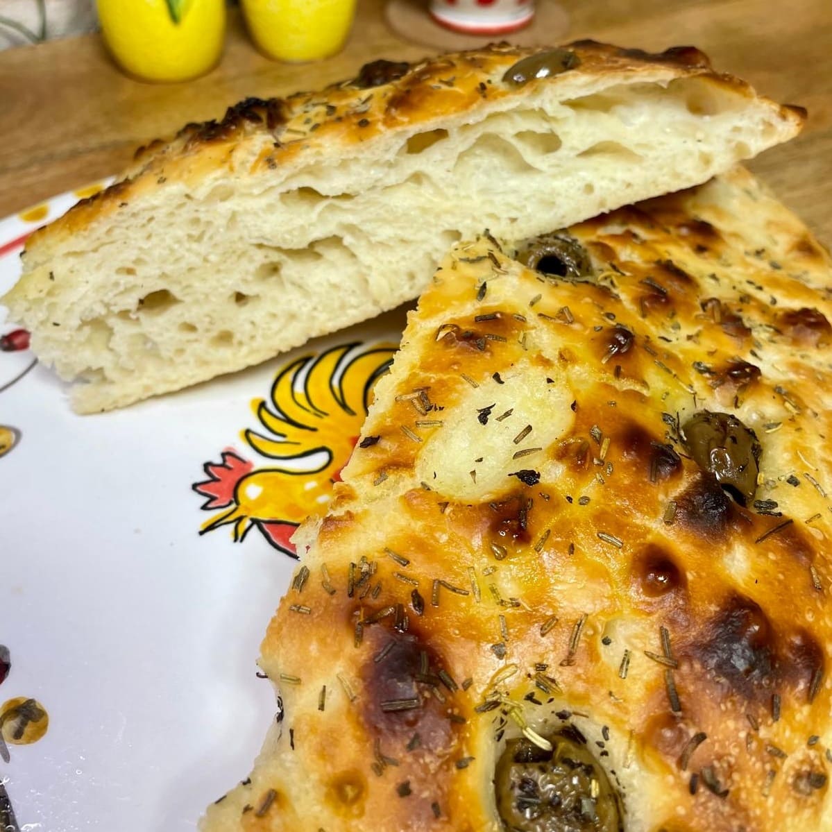 Italienisches Rezept für hausgemachte Focaccia: einfach und fluffig!