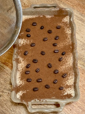 Recette italienne traditionnelle du tiramisù à l'Amaretto étape 7