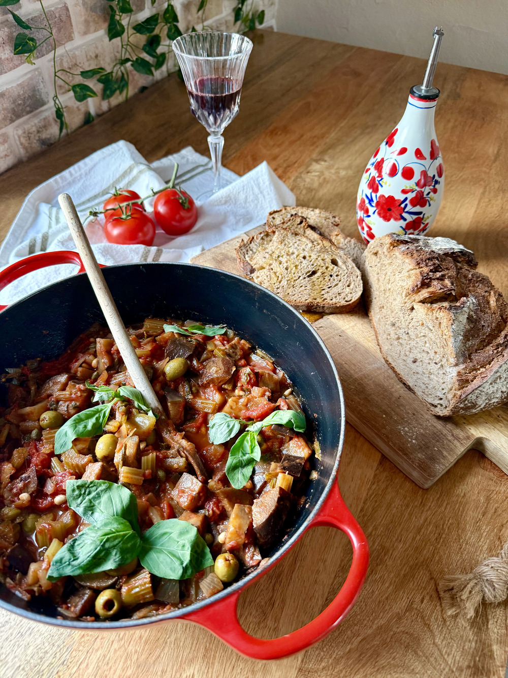 Caponata sicilienne traditionnelle prête à servir