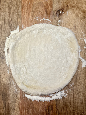 Traditional Italian Neapolitan Margherita pizza recipe – Step 8