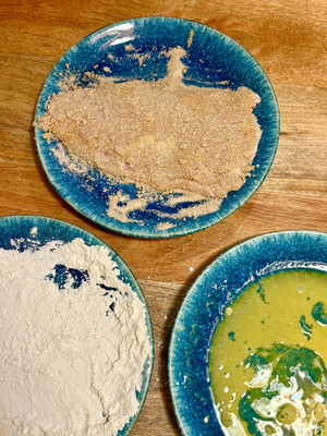 Traditional Italian Veal Milanese recipe step 5: flattening and breading the cutlets