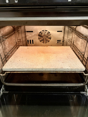 Traditionelles italienisches Rezept für Pizza Napoletana Margherita Schritt 7